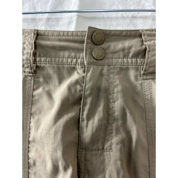 The North Face Womens Hiking Performance Trail Shorts Sz 4 Khaki Brown Gorpcore - Picture 3 of 16